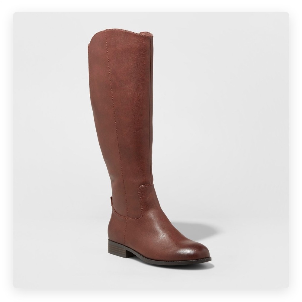Brown boots